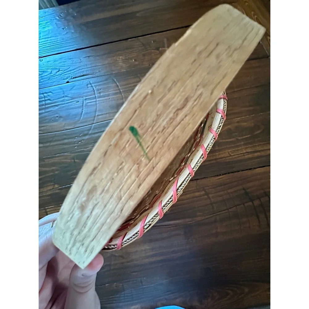 Handmade Woven Splint Christmas Basket Wood Base Red Green Holiday Decor